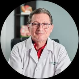 Dr. Rodrigo Castaño